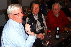 2011-Folkert-zeigt-Bilder
